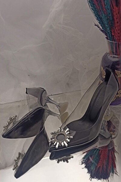 TrendyAnka Women's Princess Black Goblet Transparent Heeled Crystal Stone Stiletto Pointed Toe Evening Dress Shoes