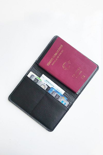 ViP GiFT Voyager Passport Case Vegan Leather Passport Wallet Passport Holder Black