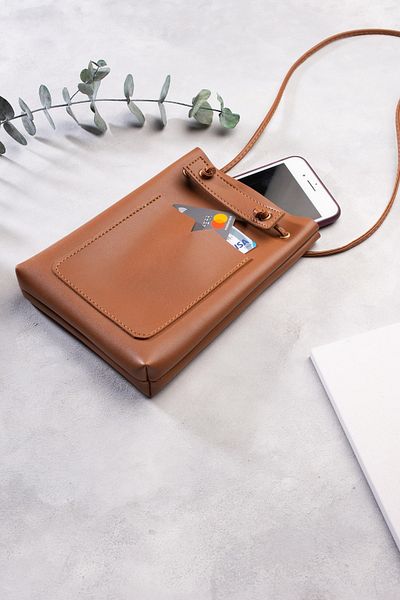DK LEATHER Geantă de damă, maro, cu buzunare mici, cu curea de umăr, geantă minimă pentru telefon