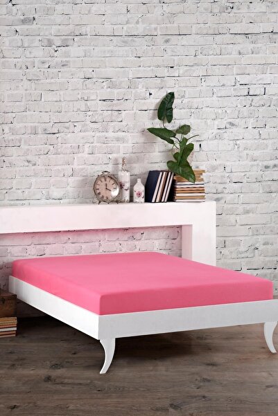 Berra Concept ملاءة سرير من القطن الممشط بطبقة واحدة من داستي روز