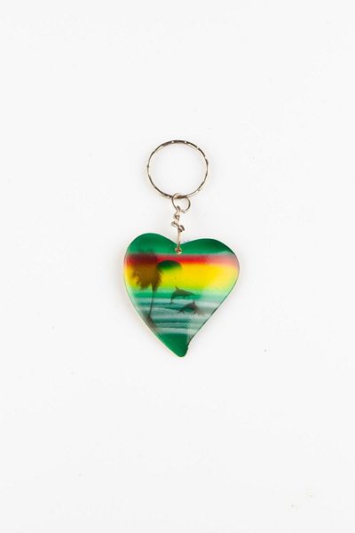 Dünyadan Hediyeler Wooden Colored Heart Figure Keychain