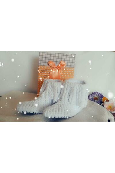 Universal Hand Knitted Handmade White Home Shoes with Eye Nuru Felt Base