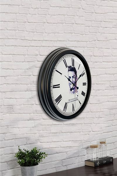 Kasva Concept 40 cm Black Metal Cristiano Ronaldo Wall Clock