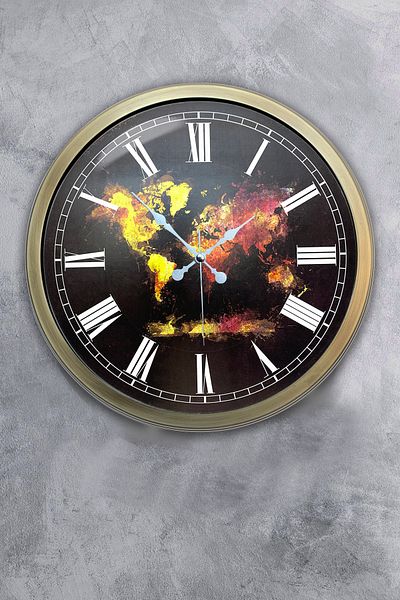 Dream Gift 40 cm Tumbled Metal World Map Wall Clock