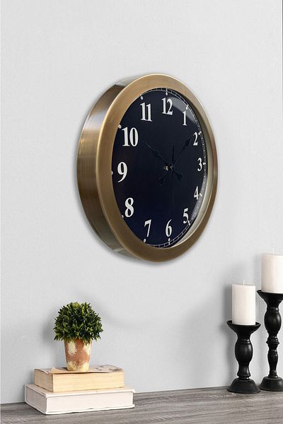 Kasva Concept 36 cm Tumbled Metal Black Wall Clock