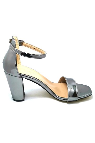 PUNTO 191205   Pantofi de seara de dama din piele lacuita platina cu o singura curea