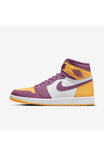 🏀 Nike Air Jordan 1 Retro High Og ile Tarzını Yarat!