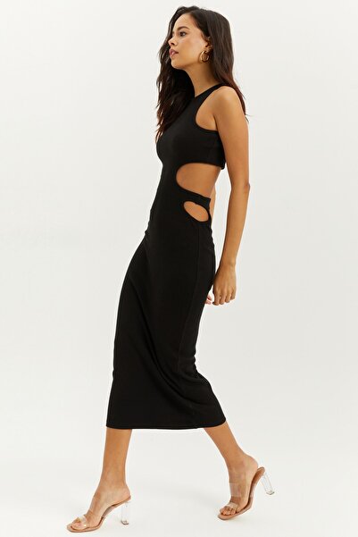 Cool & Sexy Kadın Siyah Sırt Dekolteli Maxi Elbise B1818