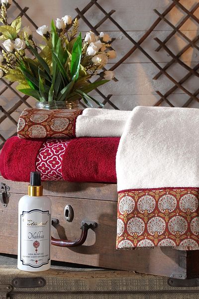 İyi Geceler İstanbul Nakkaş Towel Set Fasl-i Spring