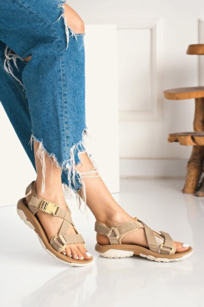 İmerShoes Bej Günlük Unisex Tokalı Sandalet Yastıklı Hafif Çapraz Şerit Outdo...