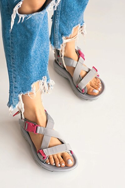 İmerShoes Günlük Gri Unisex Tokalı Sandalet Yastıklı Hafif Çapraz Şerit Outdo...