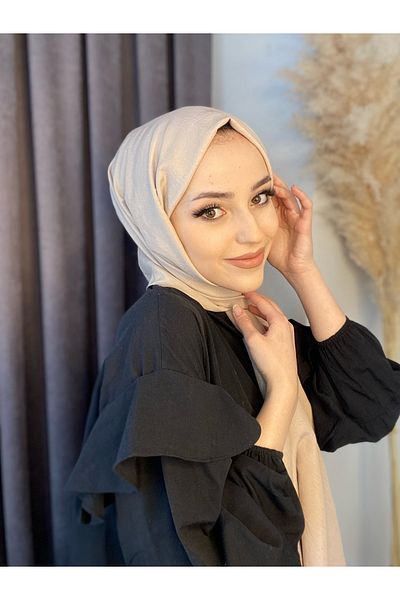 Helya Cazz Shawl