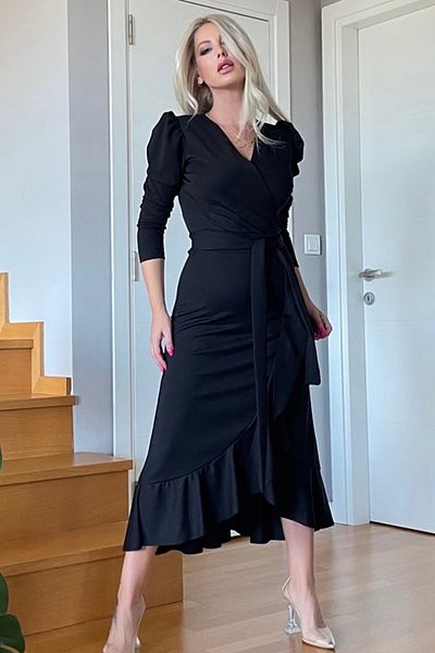 FancyWorld Rochie cu curea de lungime midi din țesătură creponată cu guler dublu de culoare neagră
