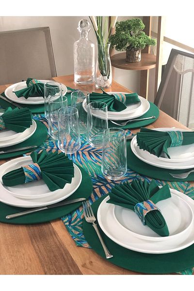 desen izmir American Service, 6 Plates, 6 Napkins, 6 Napkin Rings and Runner Blue Wicker Tk4