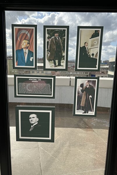 statik kağıt Statikl Tutunma Özellikli 12 'li Atatürk Poster Set 20 - 30