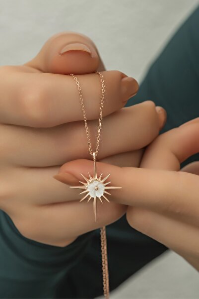 Nereze 925 Ayar Gümüş Manolya Çiçeği Detay Kuzey Yıldızı Kolye