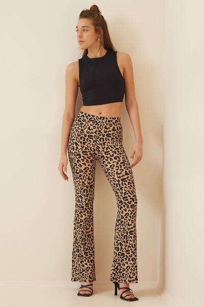 Happiness İstanbul Women's Beige Black Patterned Flare Leg Knitted Trousers GT00179