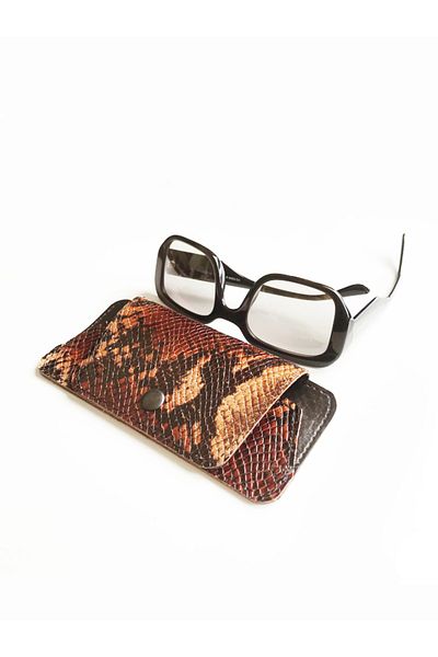 ViP GiFT Glasses Case Glasses Container Genuine Leather Snake