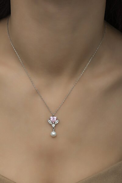 Nereze Gümüş İnci Detay Pembe Kalp Kolye