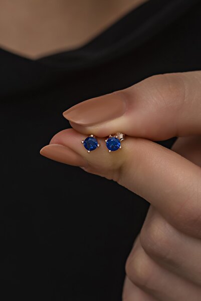 Nereze 925 Ayar Gümüş Rose 4 Mm Lacivert Taşlı Tektaş Küpe