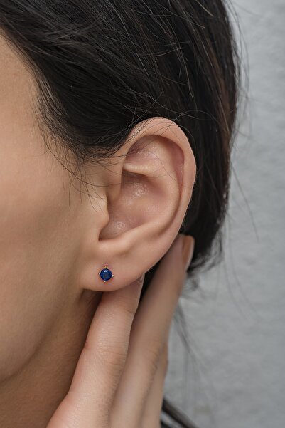 Nereze 925 Ayar Gümüş Rose 4 Mm Lacivert Taşlı Tektaş Küpe