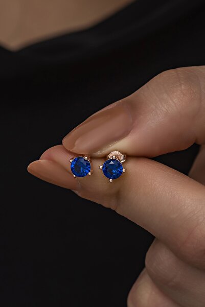 Nereze 925 Ayar Gümüş Rose 5 Mm Lacivert Taşlı Tektaş Küpe