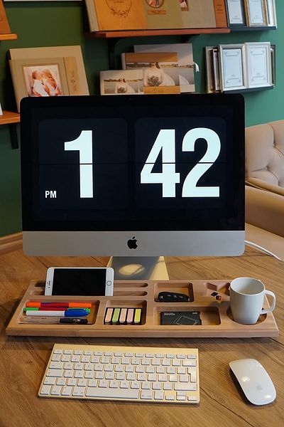 Femusa Wooden Model Computer Front Organizer