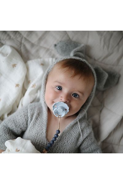 Frigg Frig Daisy Rubber Pacifier - French Gray 0-6 Months