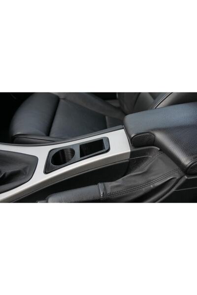 5D DESİGN حامل أكواب جديد لسيارة بي إم دبليو E90 (هو جهاز بلاستيكي!!!)