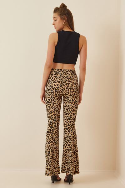 Happiness İstanbul Women's Beige Black Patterned Flare Leg Knitted Trousers GT00179