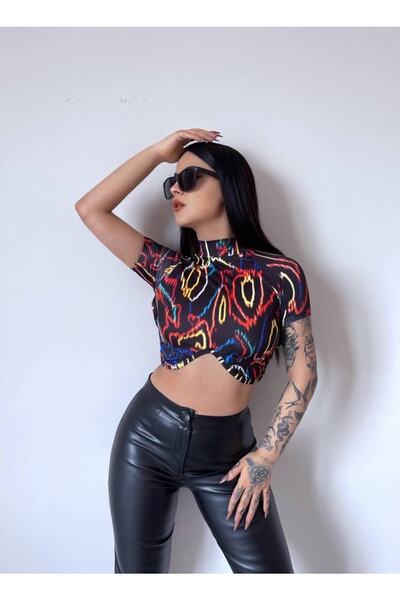 ELBEY Dijital Baskı Sırt Dekolteli Crop