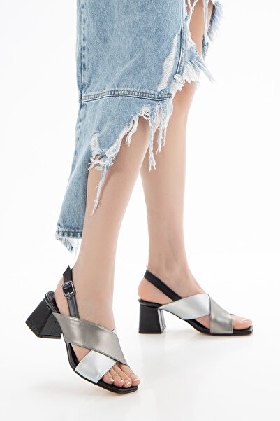 LİLLA Çok Renkli Kısa Topuklu Kadın Ayakkabı