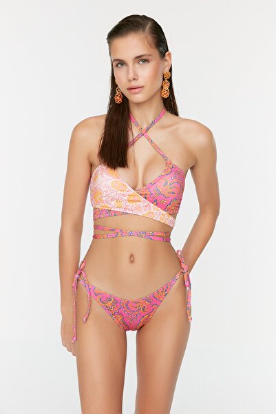 Trendyol Collection Bikini-Set - Rosa - Paisley