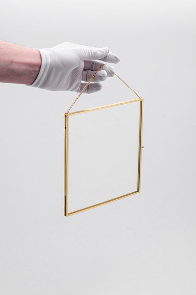El Crea Designs 20x20cm Brass Gold Vertical Horizontal Wall Hanging Chain Glass Picture Photo Frame Scandinavian Decor