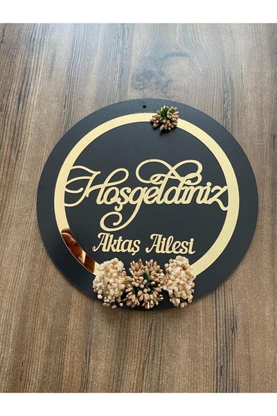 Doğru Tasarım Ve Hediyelik Eşya Στολίδι πόρτας από πλεξιγκλάς με χρυσό καθρέφτη
