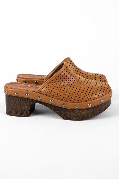 Lal Shoes & Bags Sabo Women's Nurse Clogs - Heeled Slippers Tan