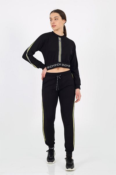 Banadamoda Αθλητικό κοστούμι Crop Sweat με λεπτομέρεια μαύρης ρίγας