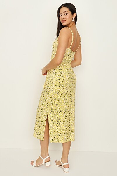 Select Moda Дамска жълта рокля с V-образно деколте и страничен цеп