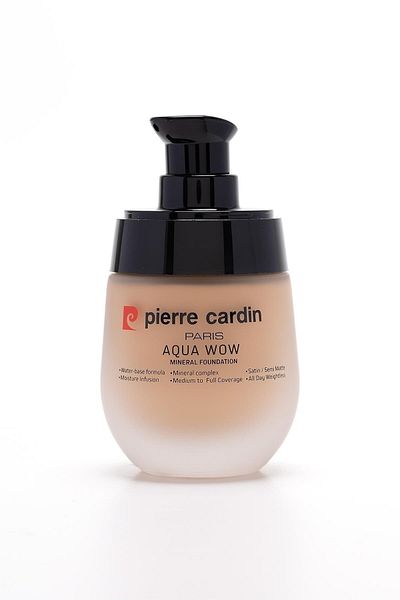 Pierre Cardin Aqua Wow Mineral Water Based Foundation