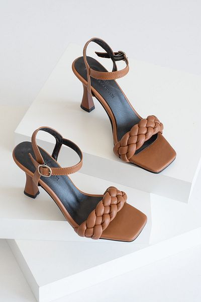 İnan Ayakkabı Pantofi cu toc pentru damă, împletite de culoare maronie, 9 cm