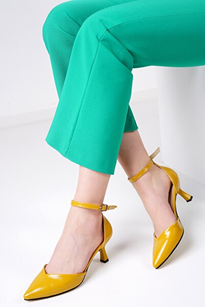 MASSOLE الصيف خنجر الخردل براءات الاختراع والجلود الموسم الجديد يوميا أنيق ال...