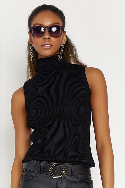 Hopoi Pulover de damă negru fără mâneci Fisherman Knitwear 40017