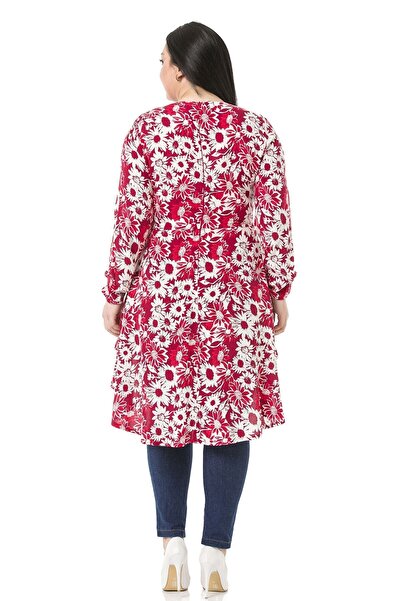 DISENTIS MODEST Büyük Beden Kruvaze Kol Ağzı Lastikli Arkadan Fermuarlı Arkası Uzun Çiçekli Kırmızı Tunik