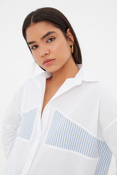 Trendyol Collection Oversize ecru pruhovaná košile - Široký střih TWOSS22GO00098