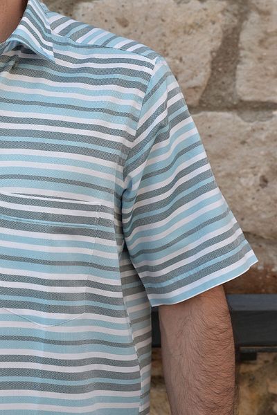 YILDIZ GÖMLEK Short Sleeve Classic Cut Men's Shirt with Turquoise and Green Stripes on White Background