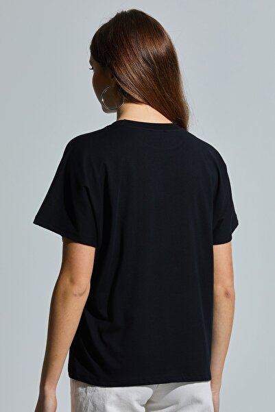 MD trend Γυναικείο μπλουζάκι Black Crew Neck Basic Oversize