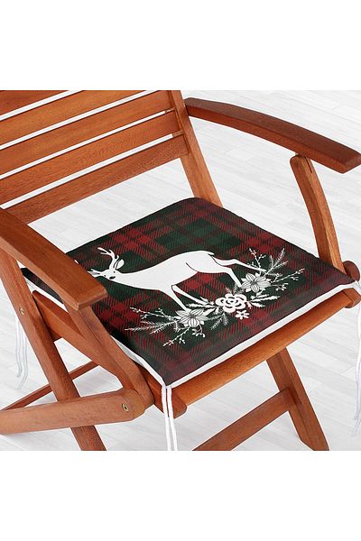 Realhomes Christmas Deer Themed Digital Printed Zippered Chair Cushion on Plaid Floor