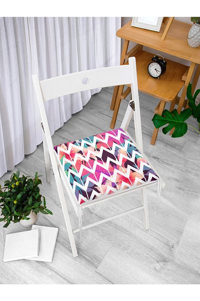 Realhomes Water Lily Themed Zigzag Patterned Digital Printed Modern Zippered Chair Cushion