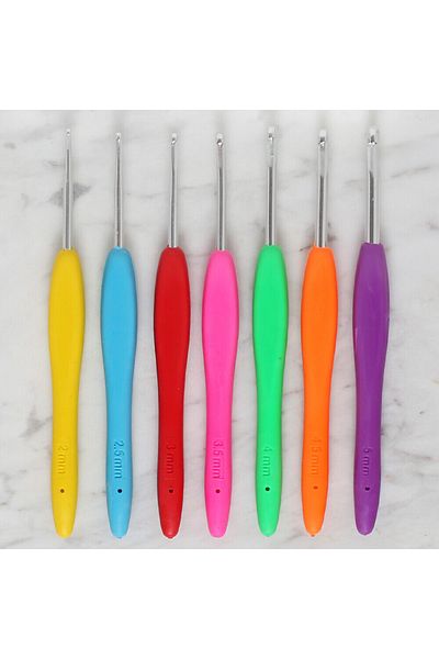 Tuva Yayıncılık 7-Piece Silicone Handle Crochet Set
