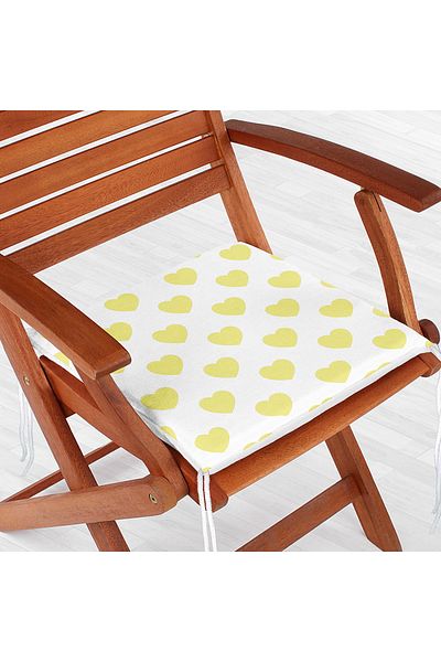 Realhomes Heart Pattern Digital Printed Zippered Chair Cushion